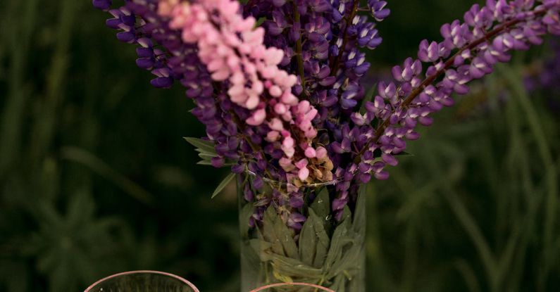 AR Glasses - Lavender flowers in a vase with two glasses of wine