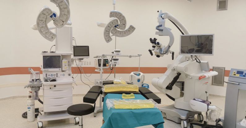 Healthcare Devices - Equipment in Operation Room